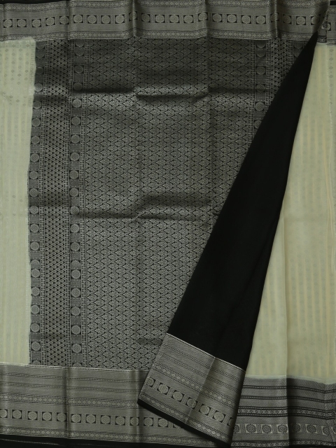 

Pothys Green & Silver-Toned Pure Crepe Woven Design Saree