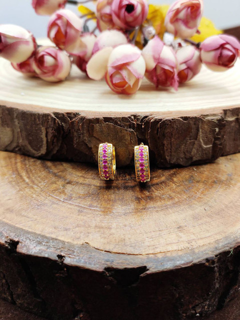 

Sia Art Jewellery Gold-Plated & Pink Circular Hoop Earrings