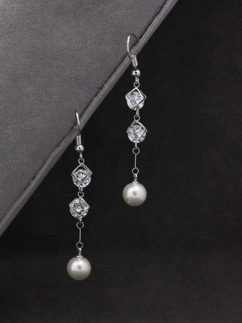 

Sia Art Jewellery White & Black Teardrop Shaped Drop Earrings