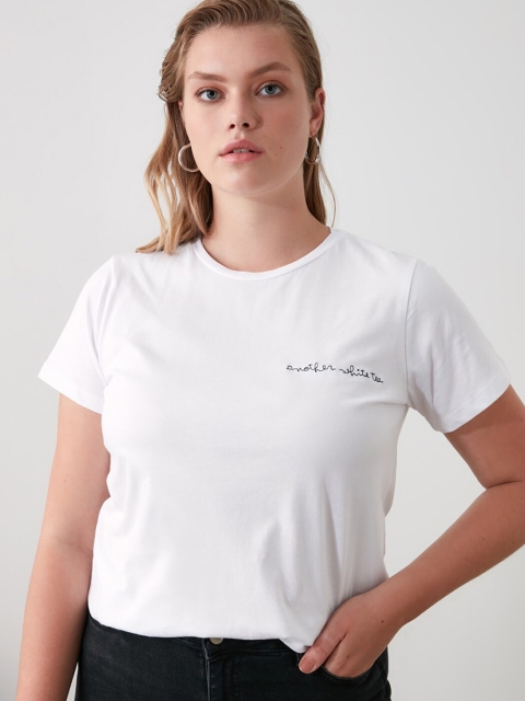 

TRENDYOL COLLECTION Women White Solid T-Shirt