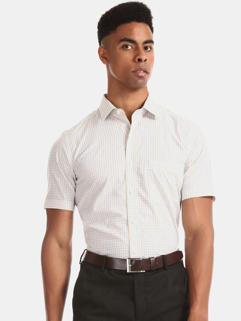 

Arrow Men Yellow & Blue Regular Fit Checked Formal Shirt