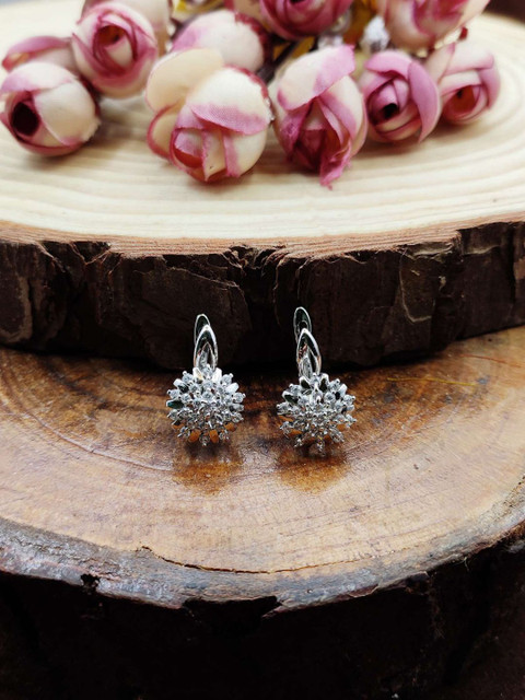 

Sia Art Jewellery Silver-Plated Cubic Zircon Contemporary Hoop Earrings
