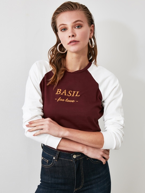 

TRENDYOL COLLECTION Women Maroon & White Printed Round Neck T-shirt