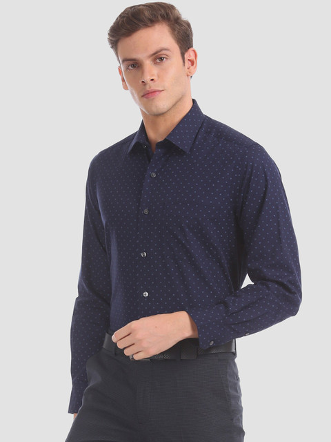 

Arrow Men Navy Blue Regular Fit Printed Formal Shirt