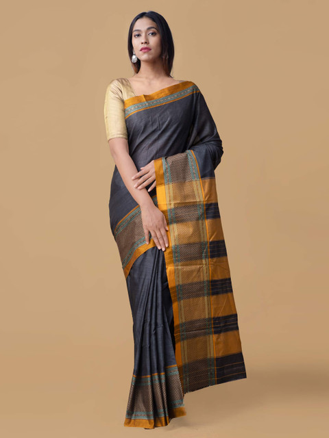 

Unnati Silks Grey Pure Cotton Solid Narayan Peth Saree