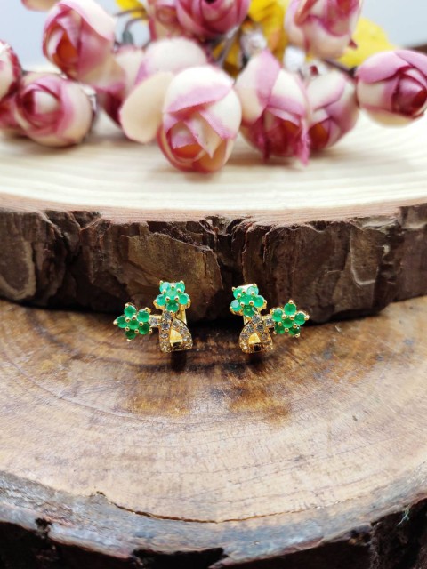 

Sia Art Jewellery Green & Gold-Plated Classic Hoop CZ Studded Earrings