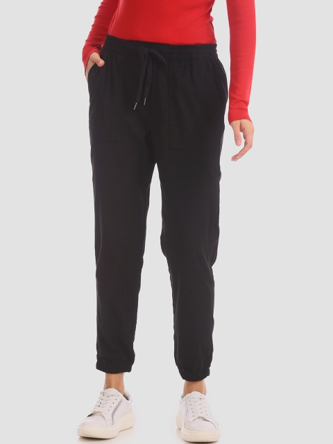 

GAP Women Black Utility Chino Joggers