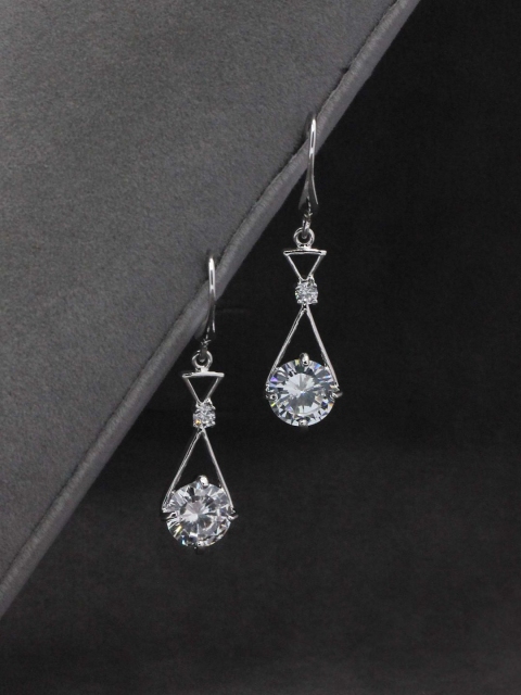 

Sia Art Jewellery White Geometric Drop Earrings