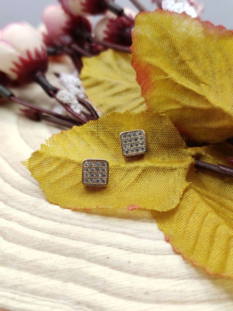 

Sia Art Jewellery Gold-Plated Cubic Zircon Contemporary Studs
