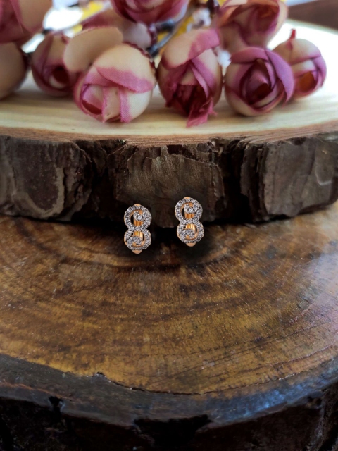 

Sia Art Jewellery White & Gold-Plated Classic CZ Studded Studs