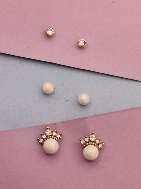 

Sia Art Jewellery White Diamond Shaped Studs