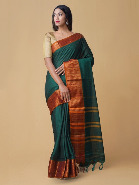 

Unnati Silks Green Pure Cotton Solid Venkatgiri Saree
