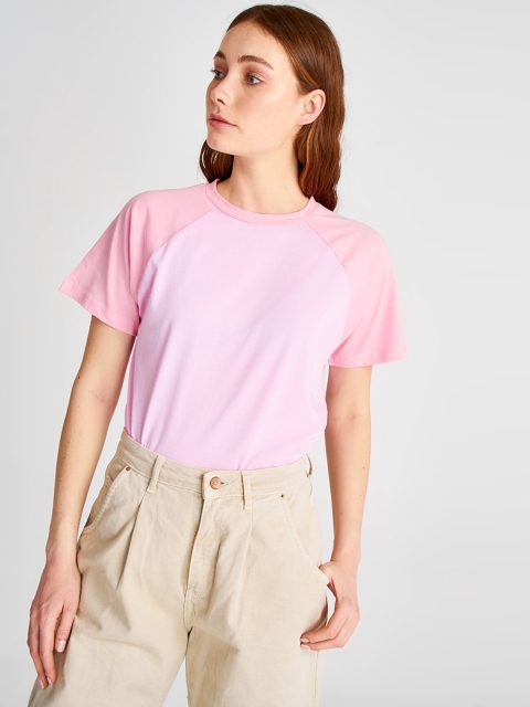 

TRENDYOL COLLECTION Women Pink Solid Raglan Sleeves T-Shirt