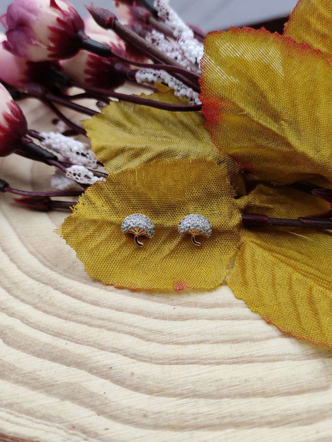 

Sia Art Jewellery White Gold-Plated Contemporary Studs