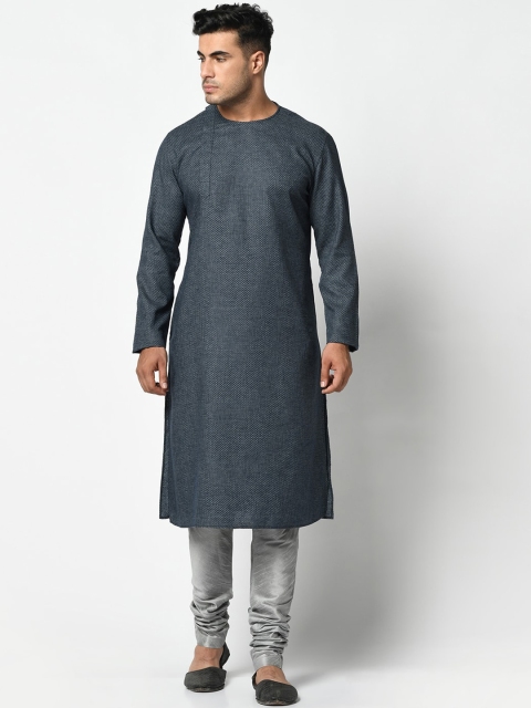 

DEYANN Men Navy Blue & Silver-Toned Self Design Kurta with Churidar