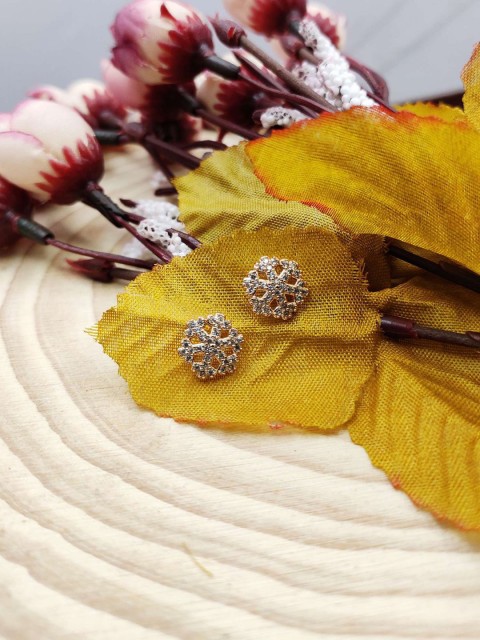 

Sia Art Jewellery Gold-Plated Floral Studs