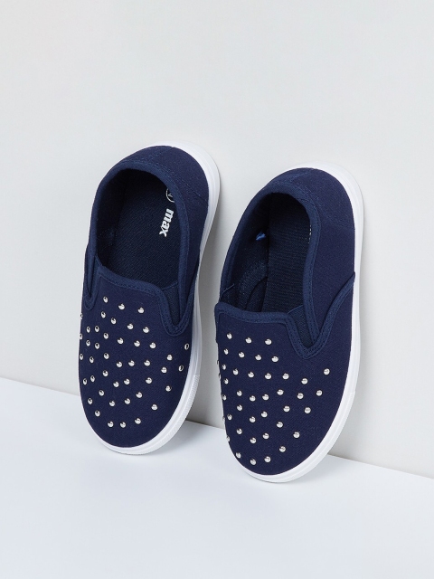 

max Girls Navy Blue Printed Slip-On Sneakers