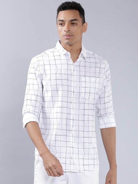 

HIGHLANDER Men White & Navy Blue Slim Fit Checked Casual Shirt