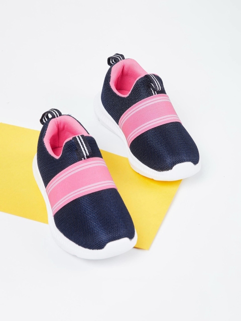 

max Girls Navy Blue & Pink Colourblocked Slip-On Sneakers