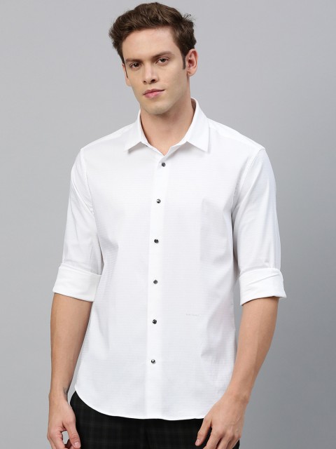 

RARE RABBIT Men White Regular Fit Solid Casual Shirt