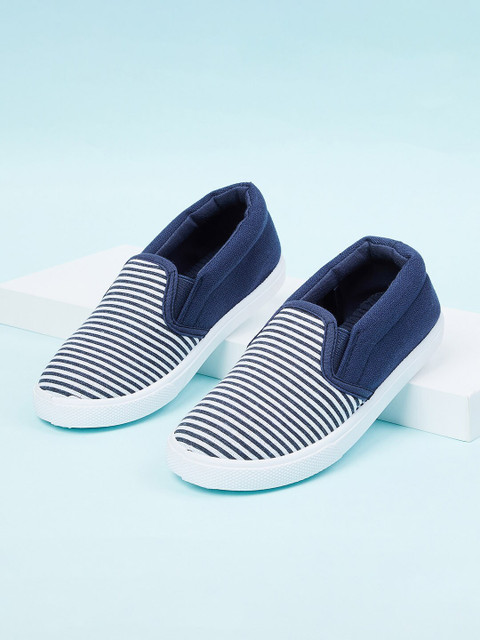 

max Boys Navy Blue Striped Slip-On Sneakers