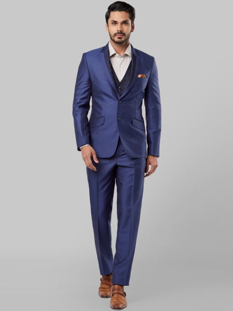 

Raymond Men Blue Solid Single-Breasted Formal Suit