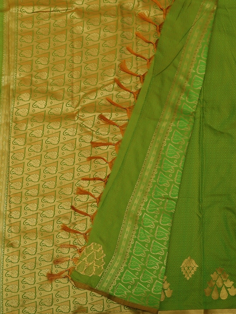 

Pothys Green & Gold Butter Silk Woven Design Saree