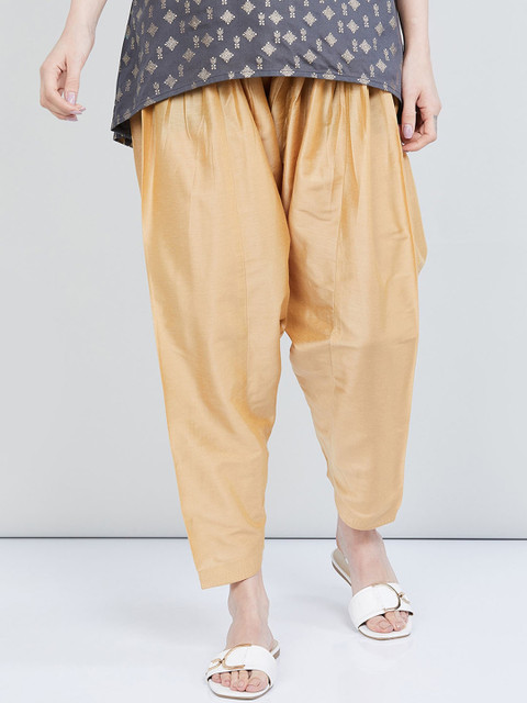 

max Women Gold-Coloured Solid Loose-Fit Salwar