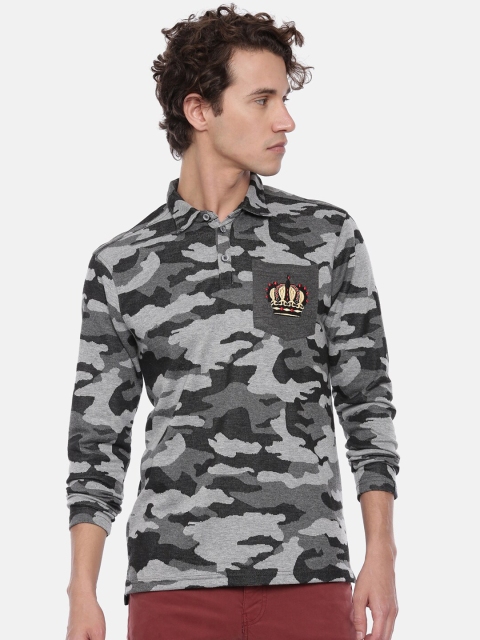 

Breakbounce Men Grey & Black Camouflage Printed Sweatshirt