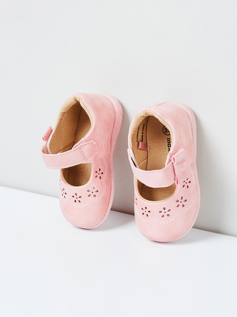 

max Girls Pink Laser Cut Slip-On Sneakers