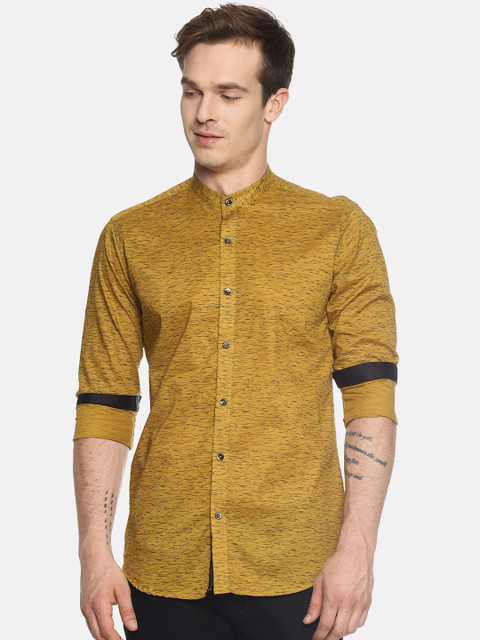 

COUPER & COLL Men Yellow & Black Slim Fit Printed Casual Shirt