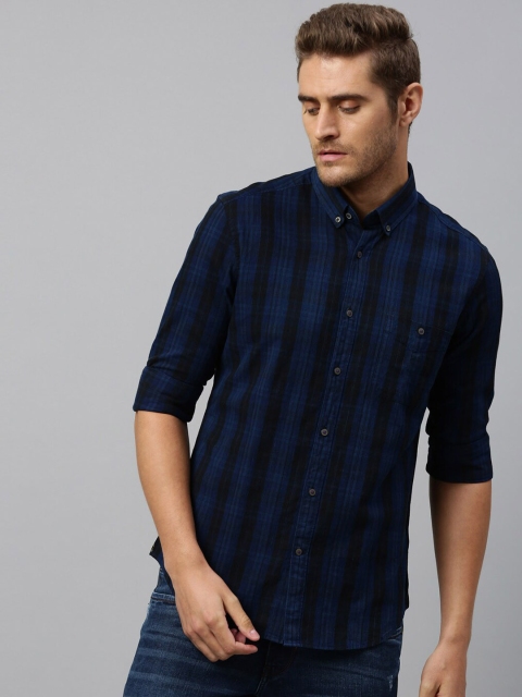 

RARE RABBIT Men Blue Regular Fit Checked Casual Shirt