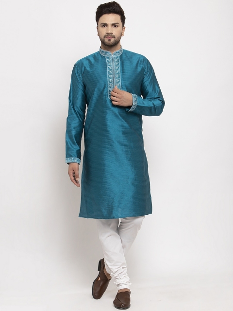 

Benstoke Men Green & Off-White Yoke Design Kurta with Churidar