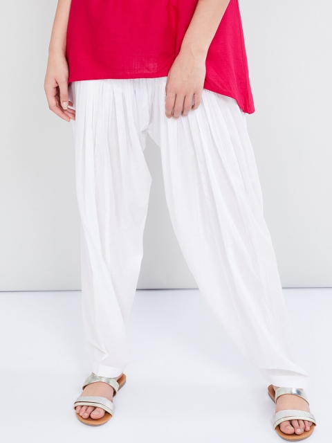 

max Women White Solid Straight-Fit Salwar