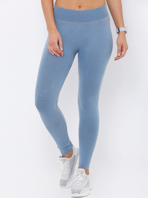 

Kraus Jeans Women Blue Solid Track Pants