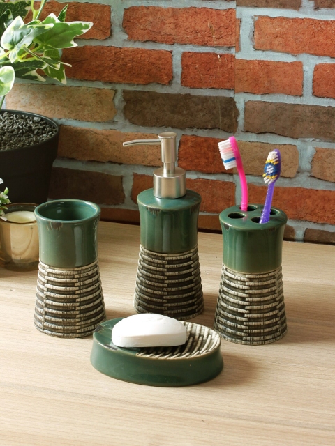 

House Of Accessories Green Ceramic Printed Bath Accessories Set