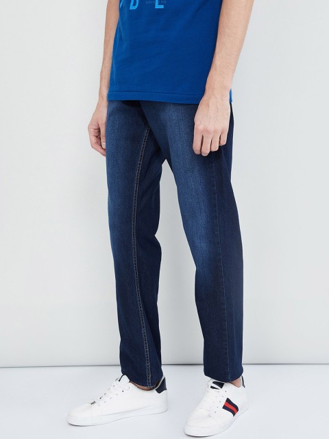 

max Men Blue Slim Fit Mid-Rise Clean Look Stretchable Jeans