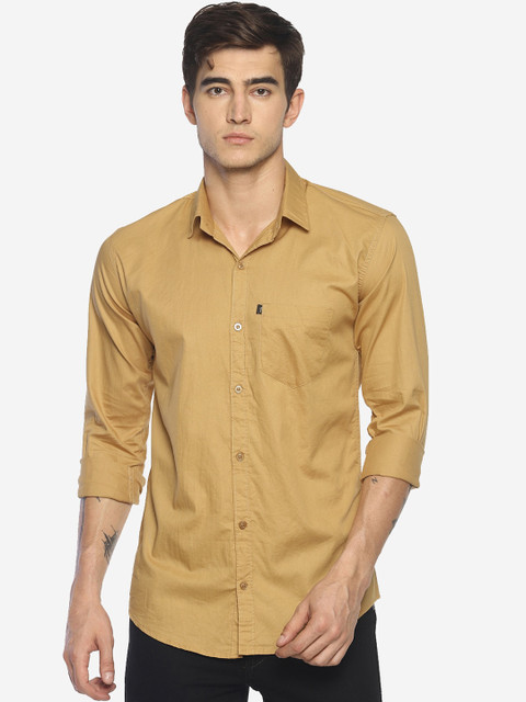 

LEVIZO Men Beige Premium Regular Fit Solid Casual Shirt