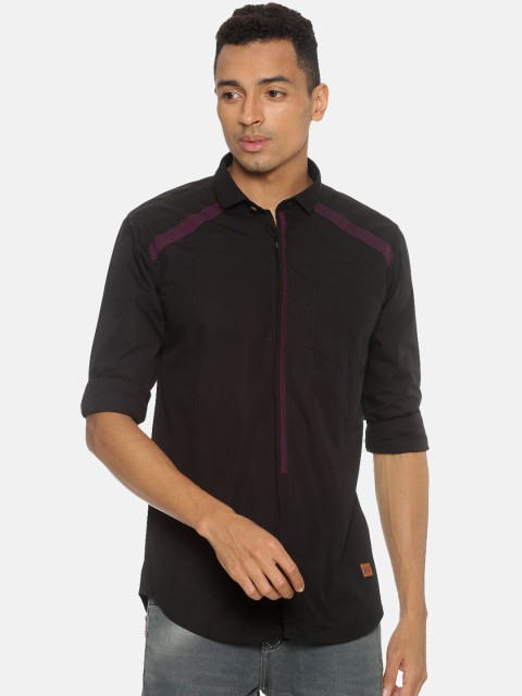 

Campus Sutra Men Black Regular Fit Solid Casual Shirt