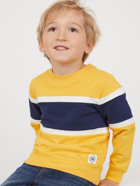 

H&M Boys Yellow & Navy Blue Colourblocked Sweatshirt