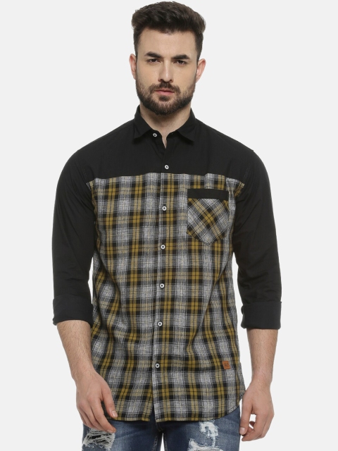 

Campus Sutra Men Black & Yellow Regular Fit Checked Casual Shirt