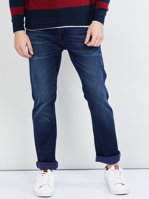 

max Men Blue Slim Fit Mid-Rise Clean Look Stretchable Jeans