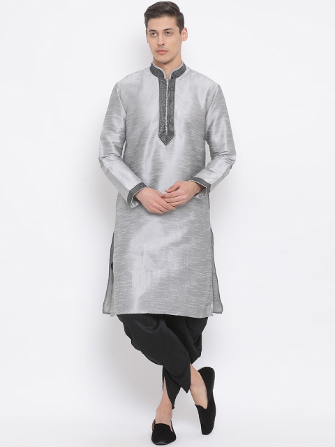 VASTRAMAY Men Silver-Toned & Black Solid Kurta with Dhoti Pants