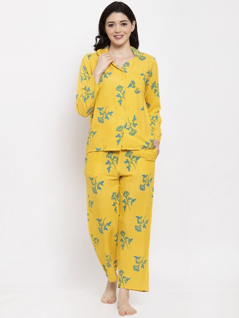 

Secret Wish Women Yellow & Blue Printed Night suit