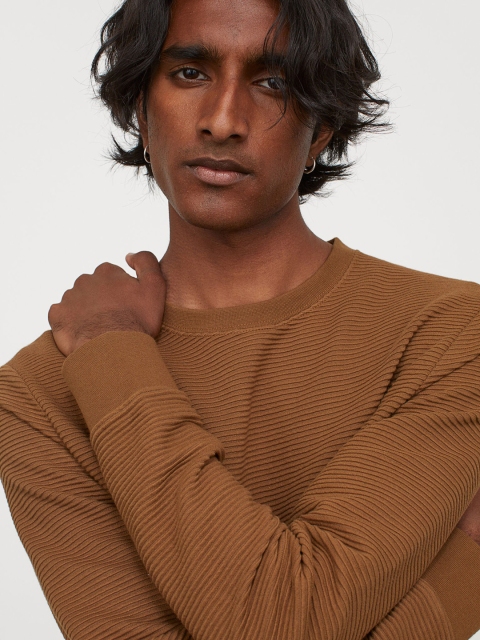 

H&M Men Brown Textured-Knit Top
