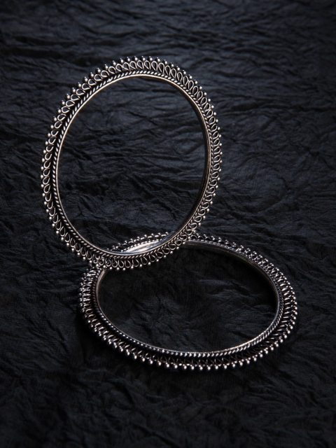 

Rubans Set Of 2 Oxidized Silver-Plated Stone-Studded Handcrafted Filigree Bangles