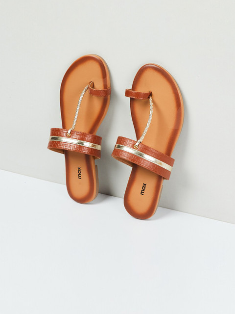 

max Women Brown Striped One Toe Flats