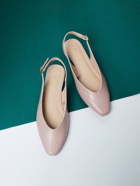 

max Women Pink Solid Ballerinas