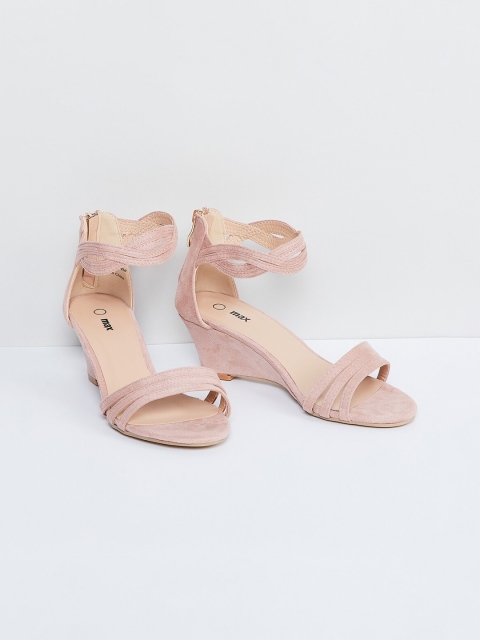 

max Women Pink Solid Wedge Heels