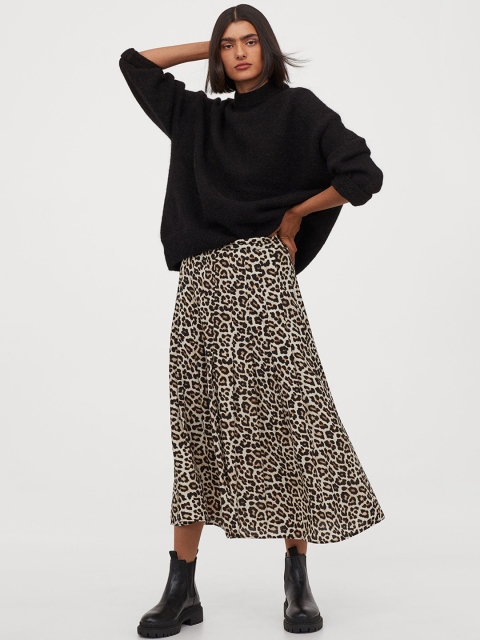 

H&M Women White & Black Animal Printed Calf-Length Skirt